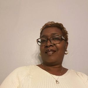 Meet your Posher, Marie